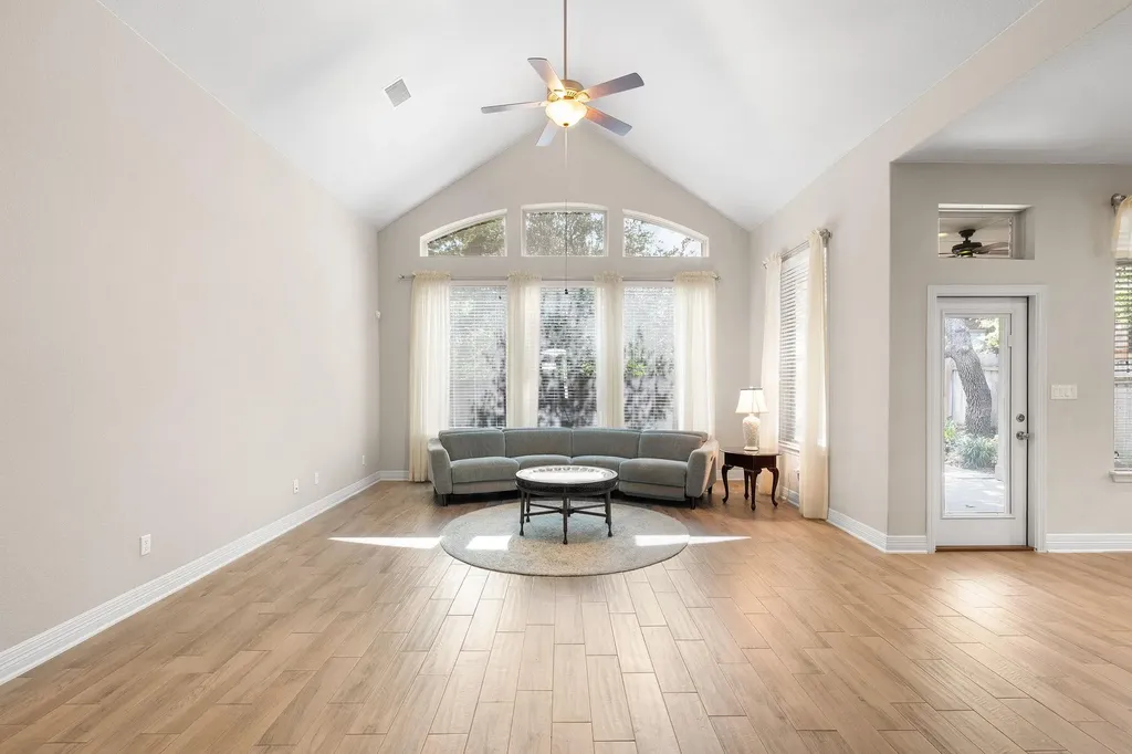 229 Cross Mountain Trail Georgetown TX 78628