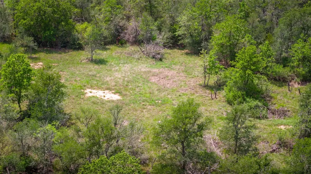 4082 Old Colony Line Road Lockhart TX 78643
