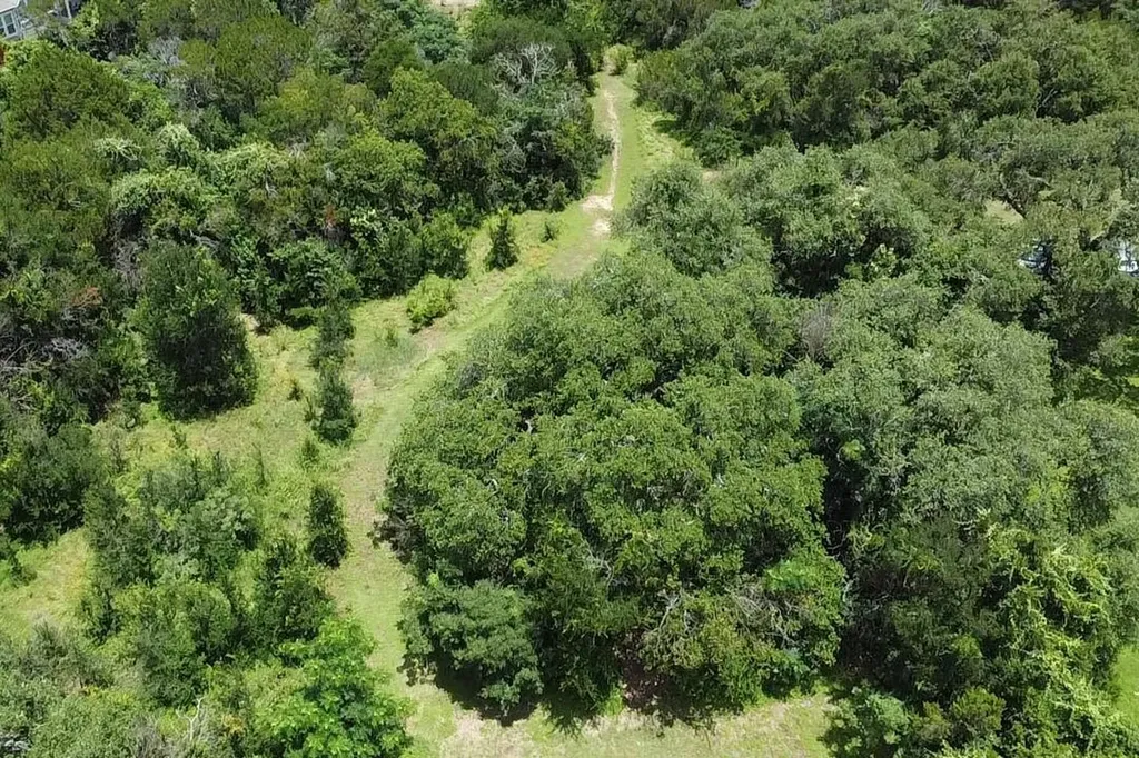 6201 Oakclaire Drive Austin TX 78735