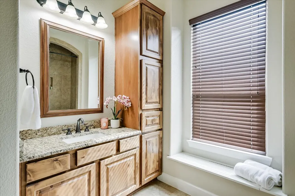 4408 Blacksmith Cove Spicewood TX 78669