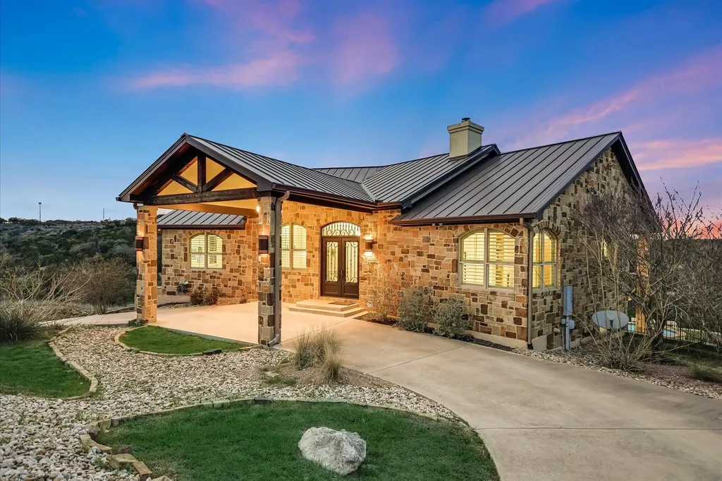 4408 Blacksmith Cove Spicewood TX 78669