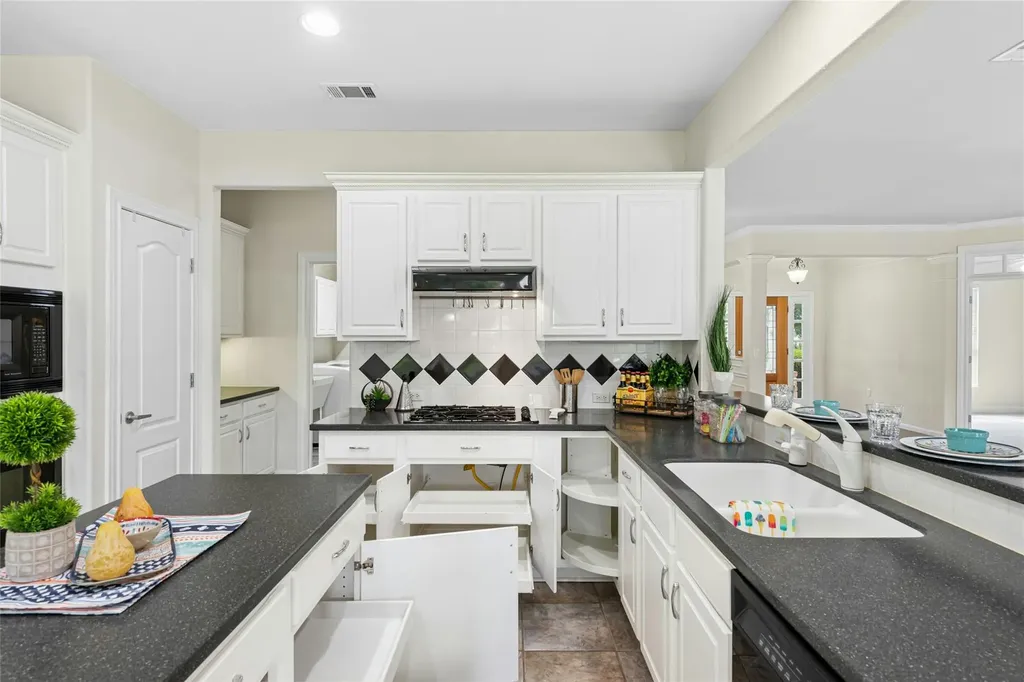 107 San Antonio Road Georgetown TX 78633