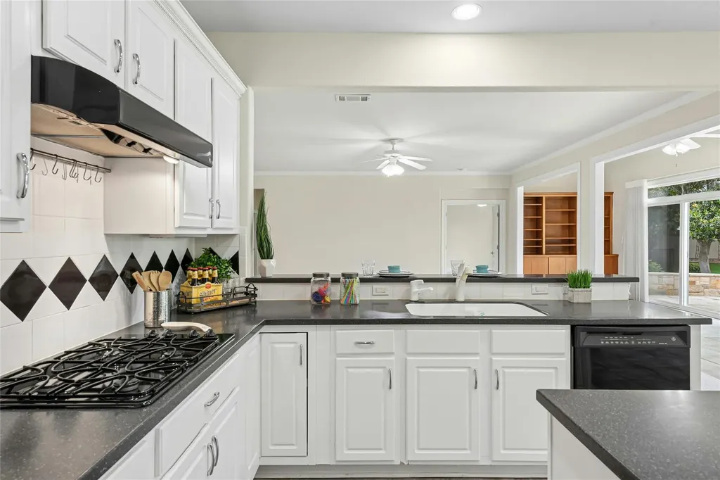 107 San Antonio Road Georgetown TX 78633