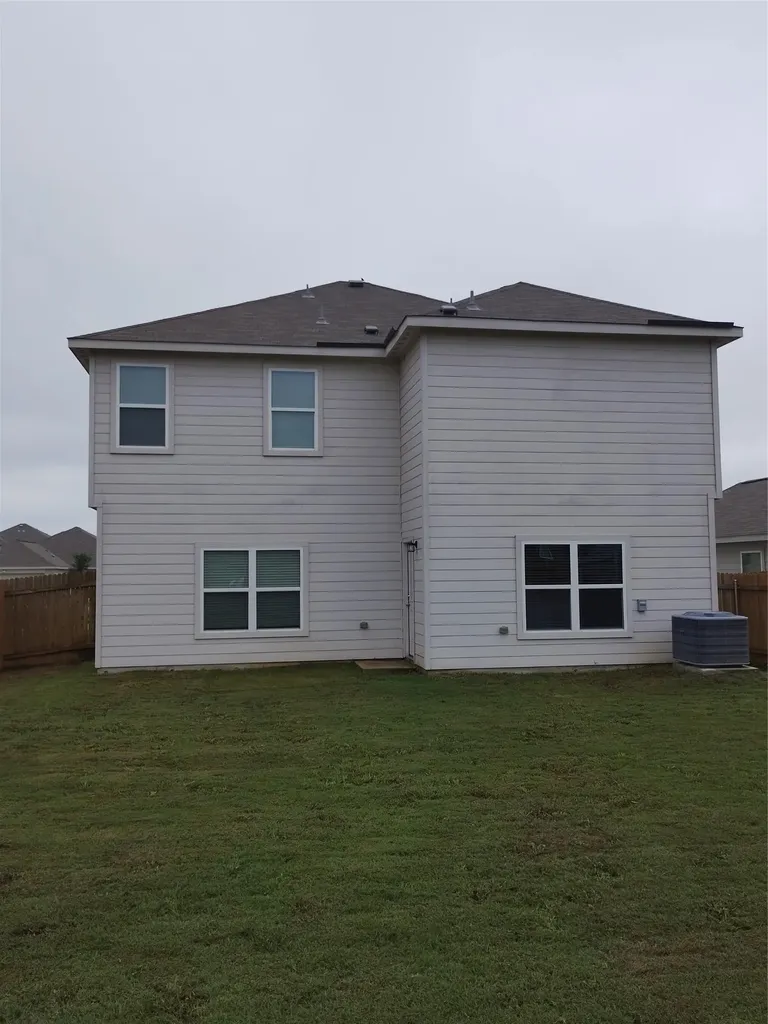 14024 Prairie Schooner Pass Elgin TX 78621