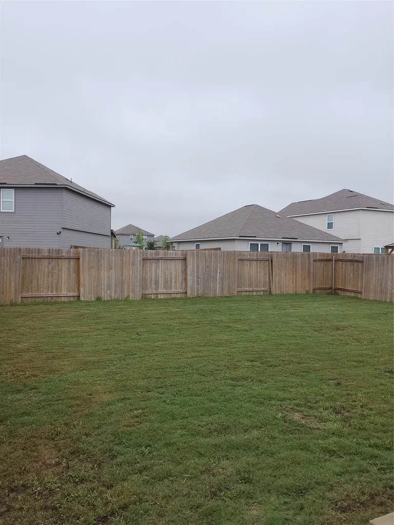 14024 Prairie Schooner Pass Elgin TX 78621