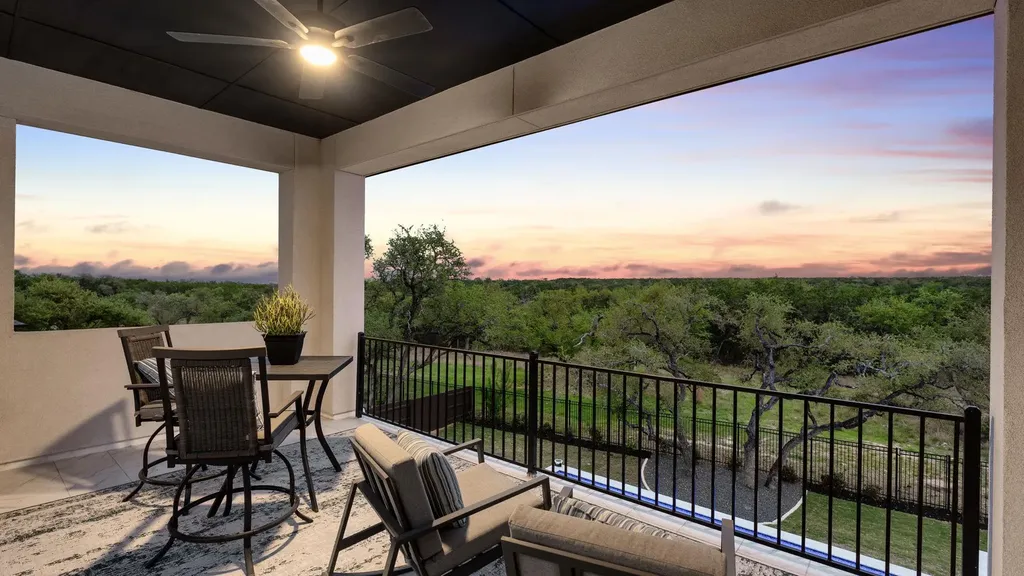 546 Bridge Water Loop Dripping Springs TX 78620