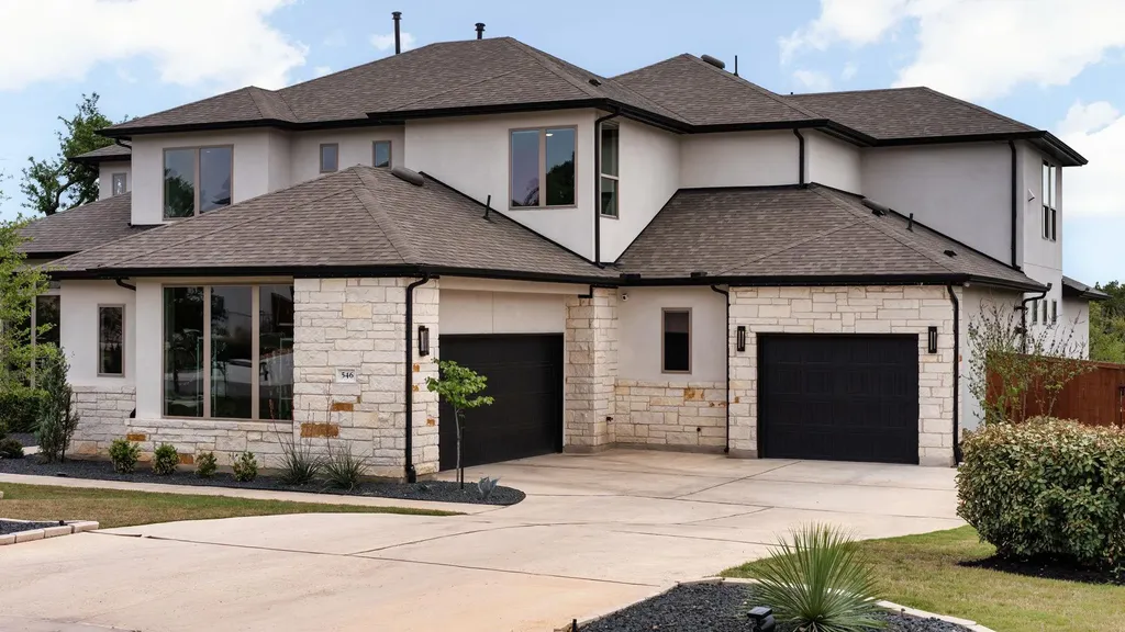 546 Bridge Water Loop Dripping Springs TX 78620