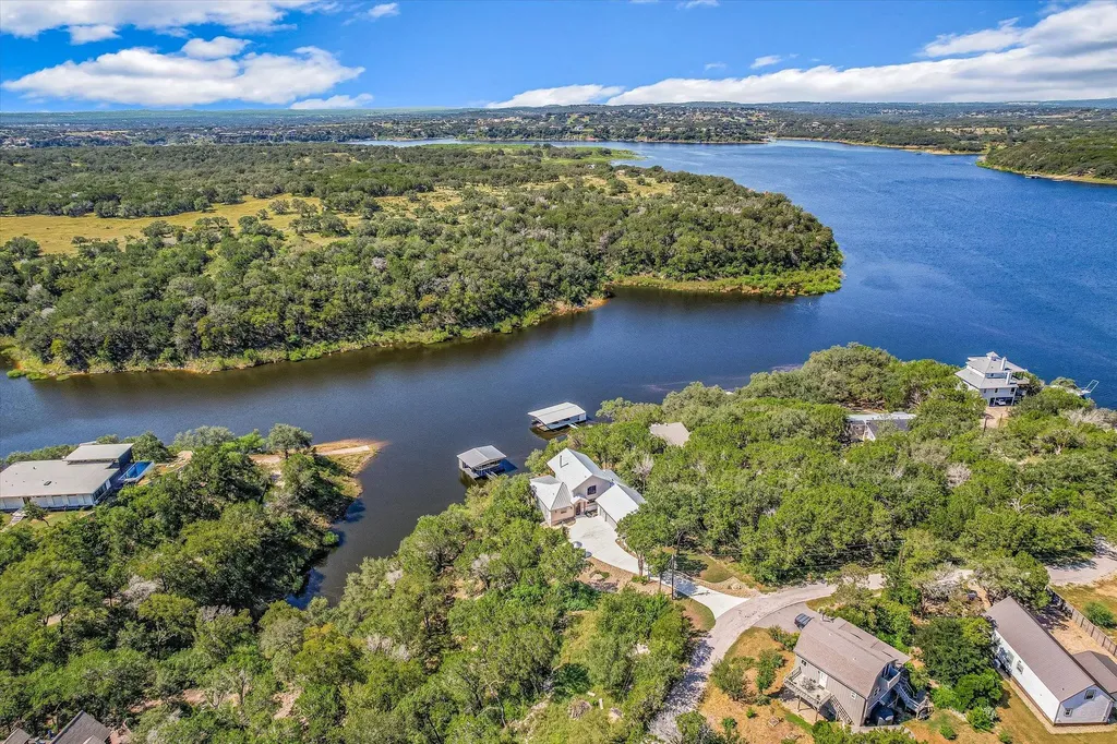 26815 Blue Cove Road Marble Falls TX 78654