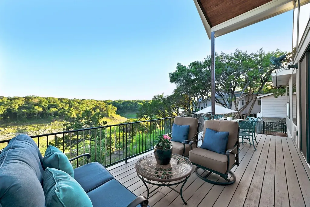 26815 Blue Cove Road Marble Falls TX 78654