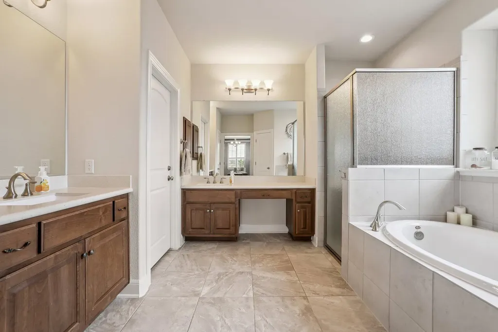 2801 Mossy Springs Drive Leander TX 78641