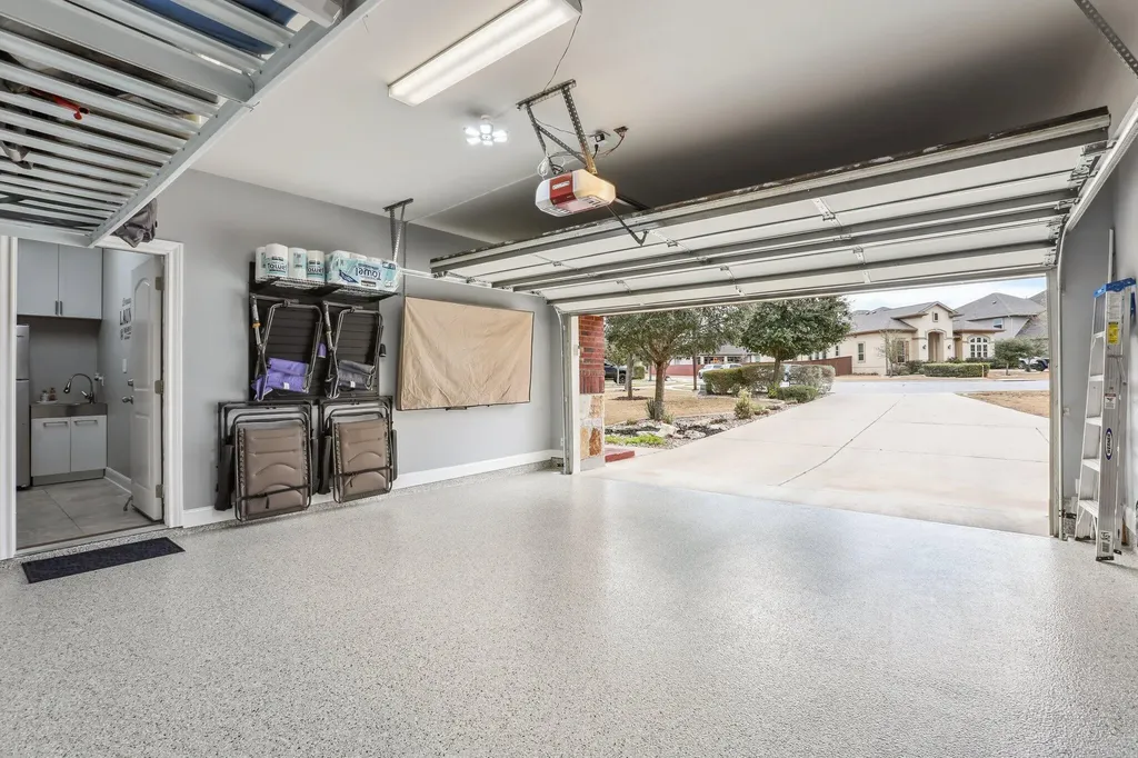 2801 Mossy Springs Drive Leander TX 78641