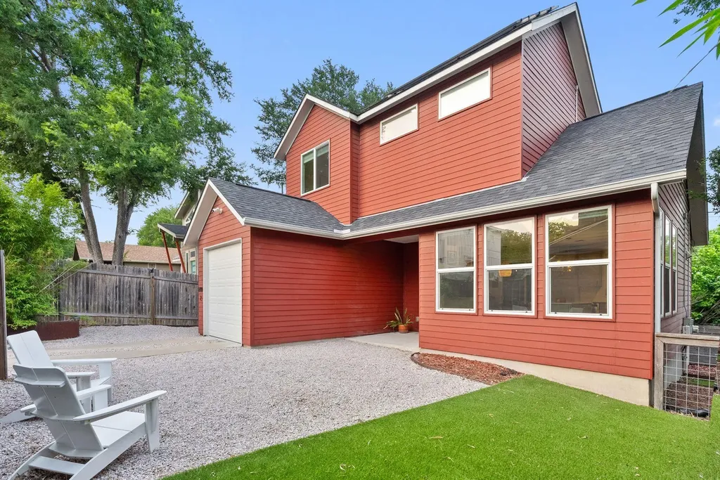 1709 Perez Street Austin TX 78721