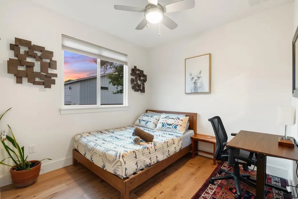 1709 Perez Street Austin TX 78721