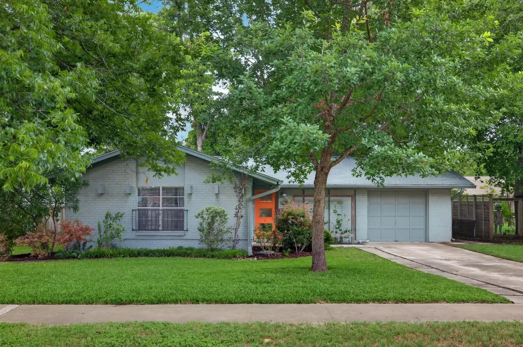 1103 Chesapeake Drive Austin TX 78758