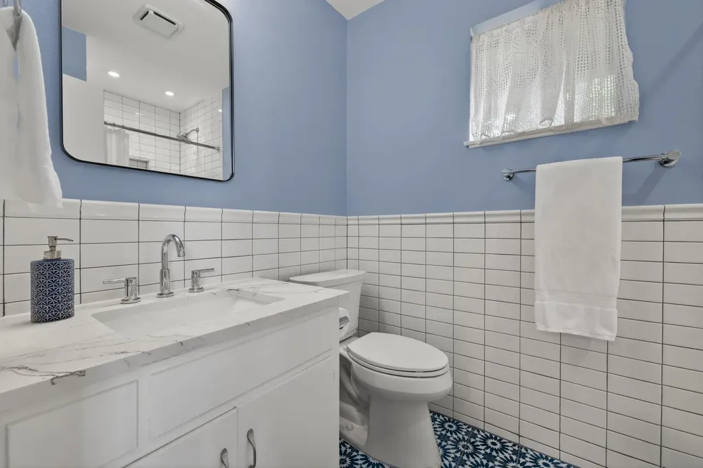 1103 Chesapeake Drive Austin TX 78758