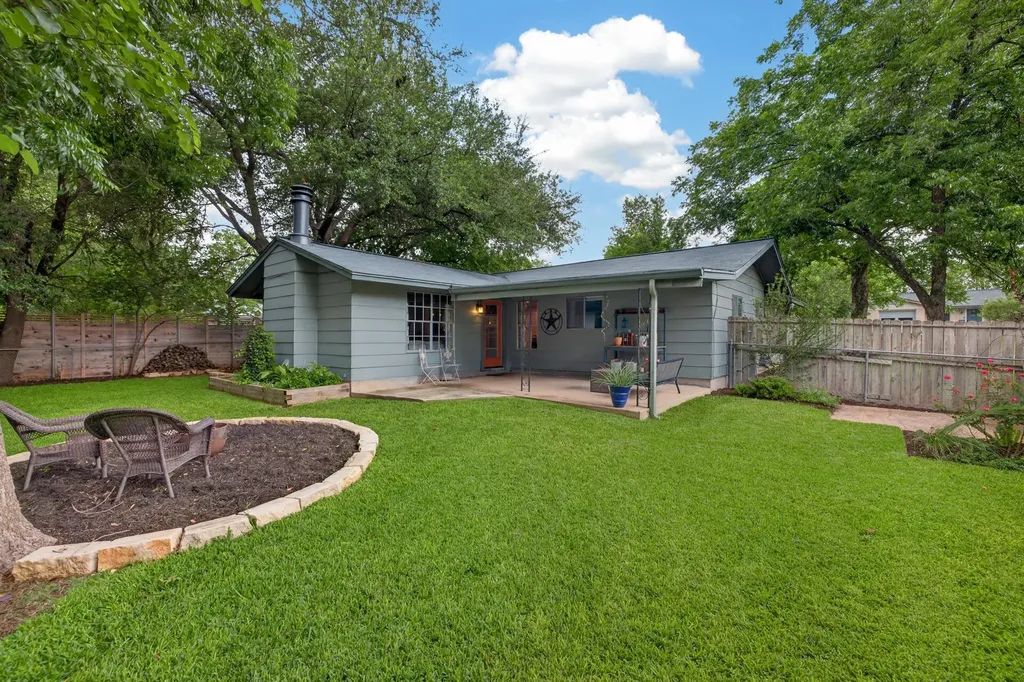 1103 Chesapeake Drive Austin TX 78758