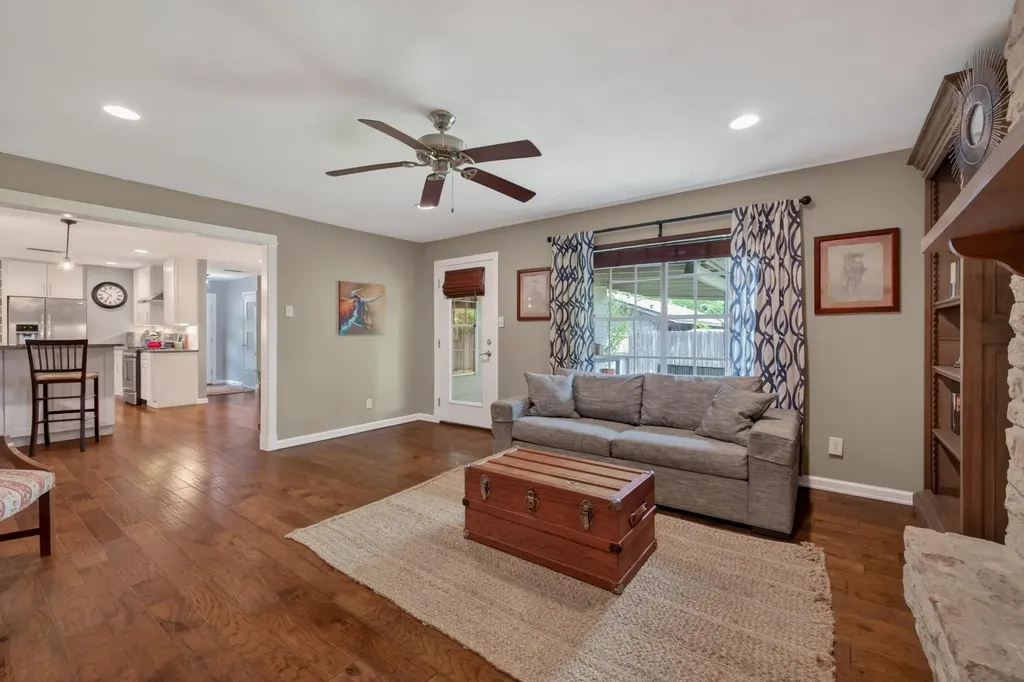 1103 Chesapeake Drive Austin TX 78758