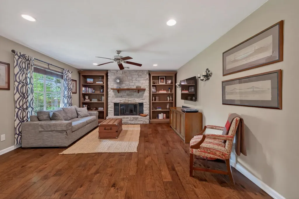 1103 Chesapeake Drive Austin TX 78758