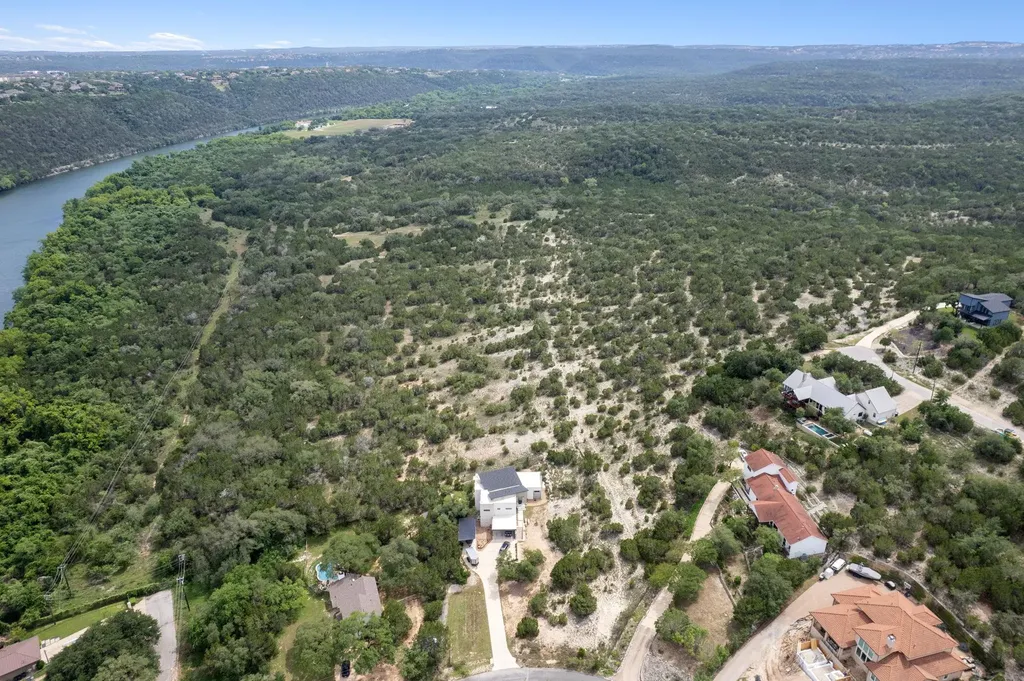 13607 Hunters Pass Austin TX 78734