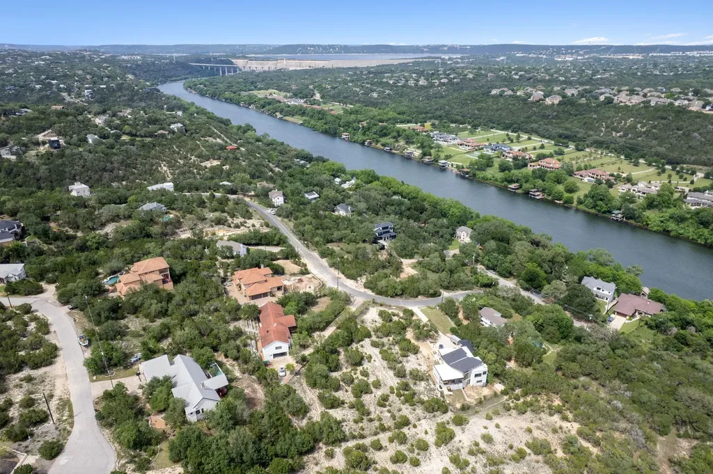 13607 Hunters Pass Austin TX 78734