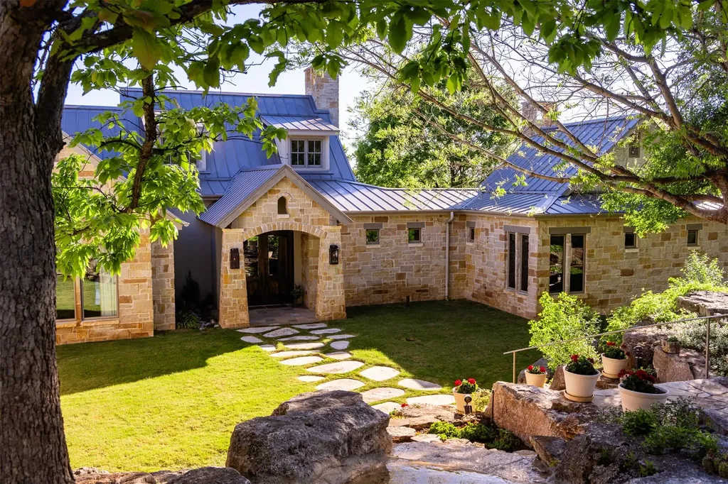 276 Hermosa Road SW Hunt TX 78028