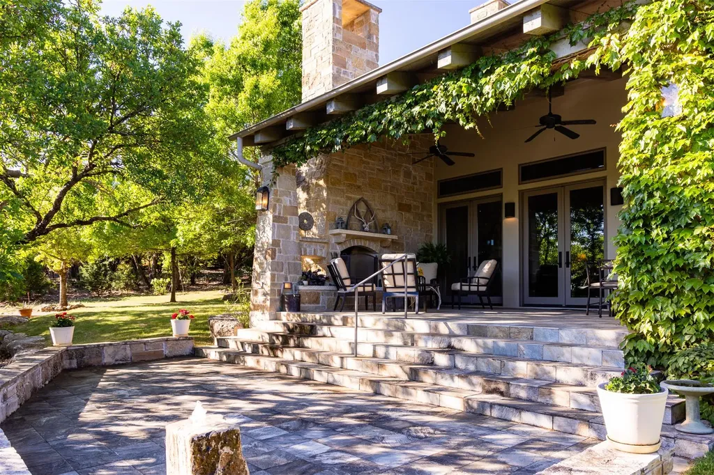 276 Hermosa Road SW Hunt TX 78028