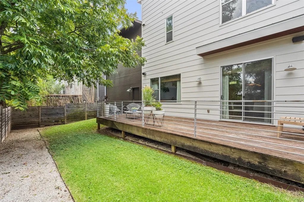 2105 Goodrich Avenue Austin TX 78704