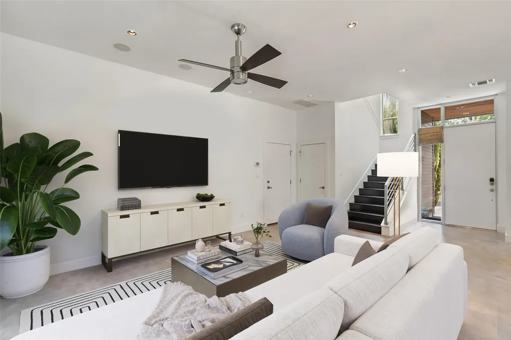 2105 Goodrich Avenue Austin TX 78704