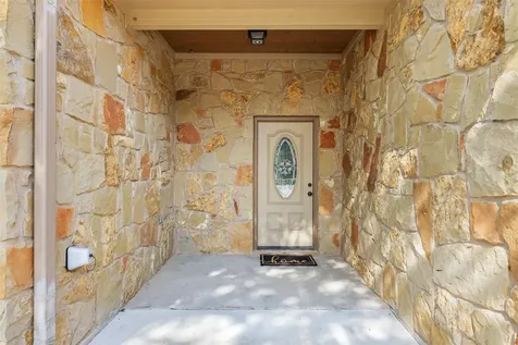 108 Pohakuloa Drive Bastrop TX 78602