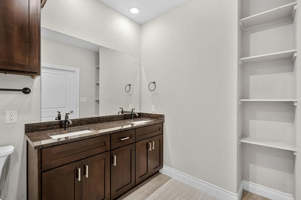 104 Bill Street Elgin TX 78621
