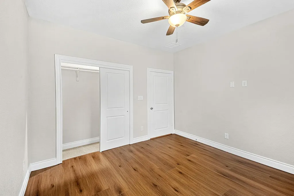 104 Bill Street Elgin TX 78621