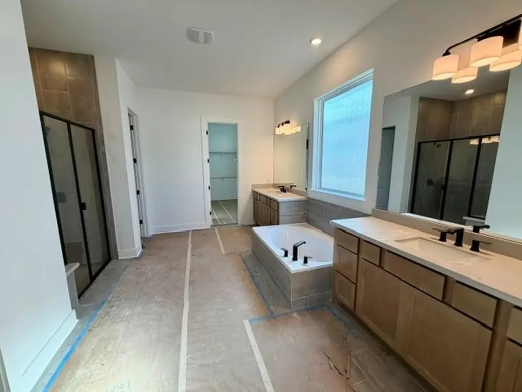 5133 Colombo View Leander TX 78641