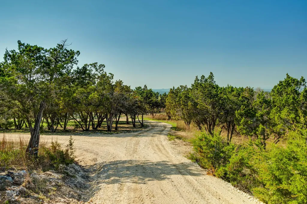 281 Kloster Lane Blanco TX 78606