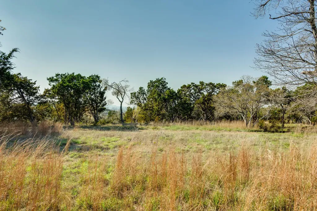 281 Kloster Lane Blanco TX 78606