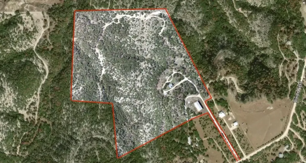 281 Kloster Lane Blanco TX 78606