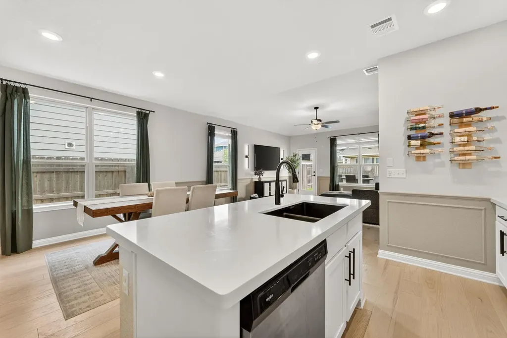 8604 Cottage Rose Drive Austin TX 78744