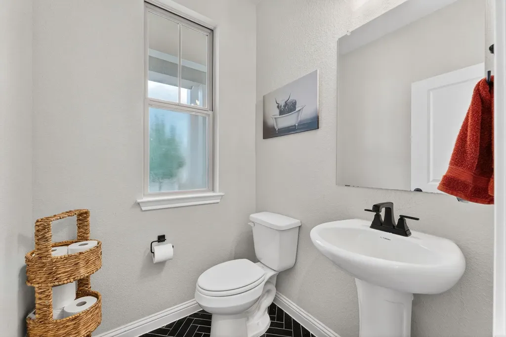 8604 Cottage Rose Drive Austin TX 78744