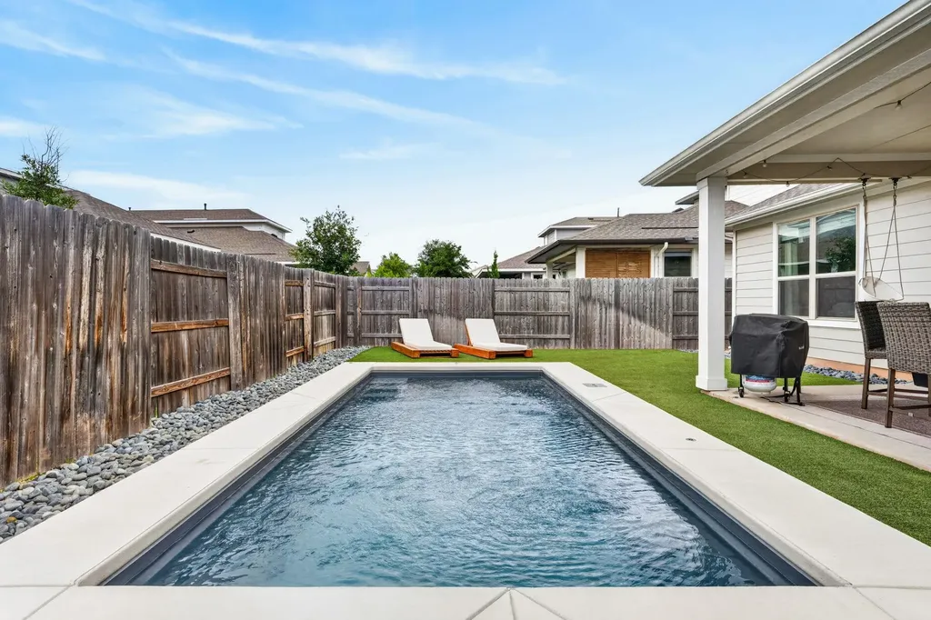 8604 Cottage Rose Drive Austin TX 78744