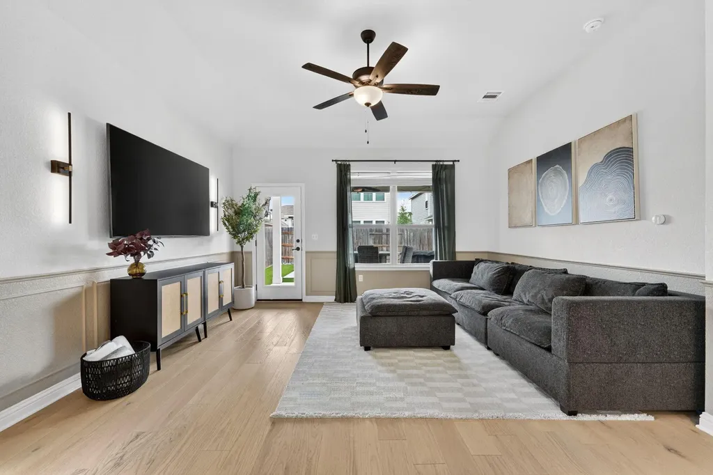 8604 Cottage Rose Drive Austin TX 78744