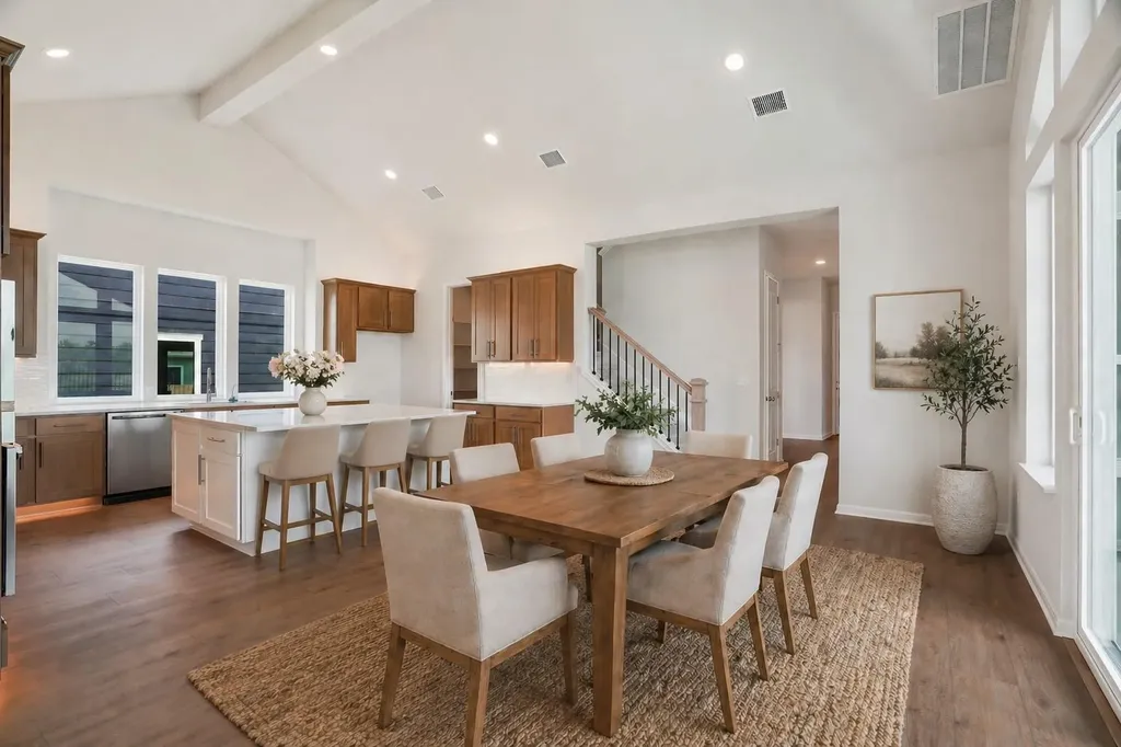 8616 Dongan Drive Austin TX 78744