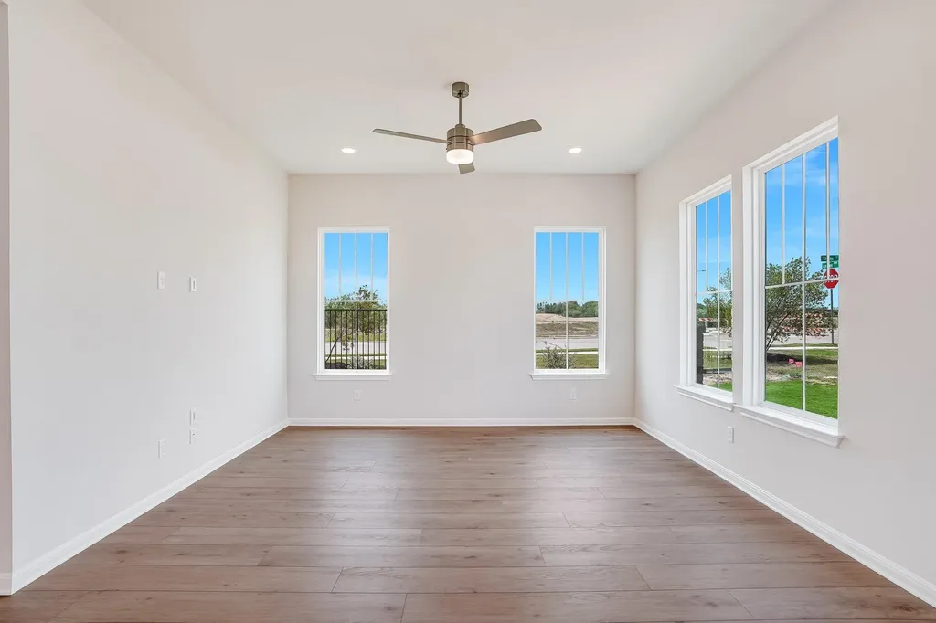 8616 Dongan Drive Austin TX 78744