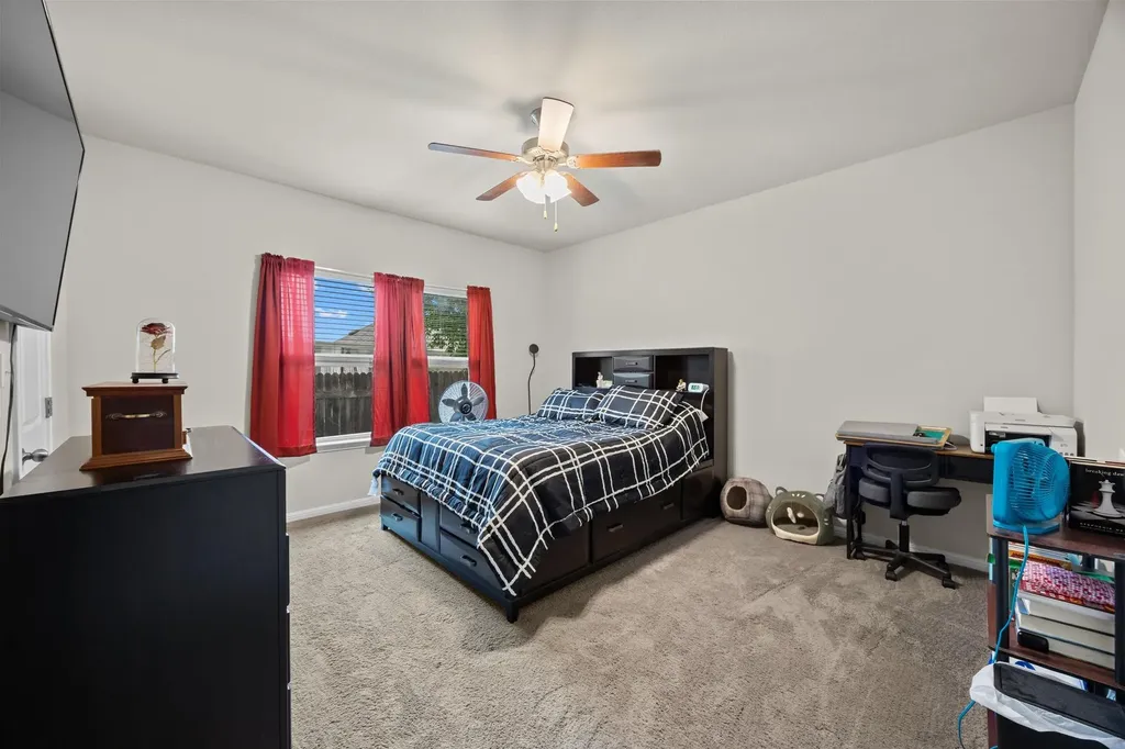 558 Nautical Loop Kyle TX 78640