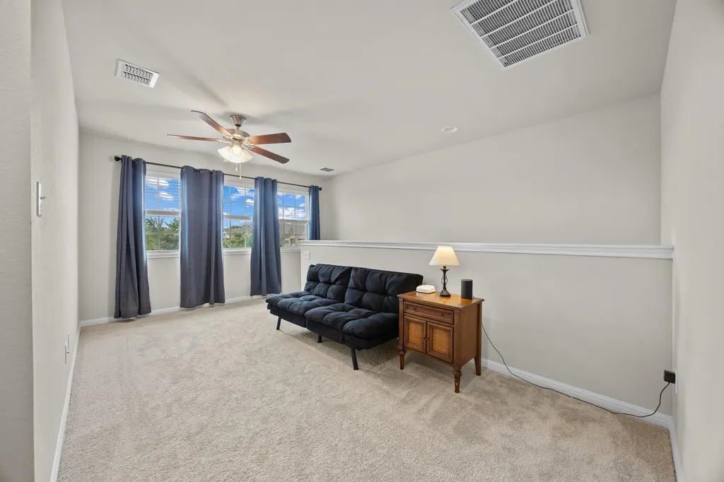558 Nautical Loop Kyle TX 78640