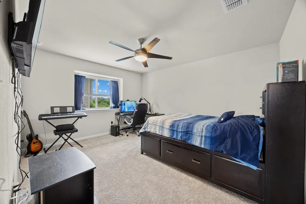 558 Nautical Loop Kyle TX 78640