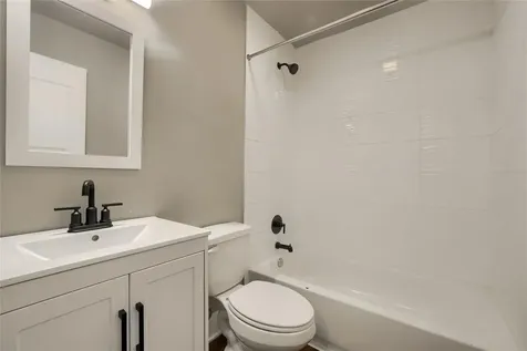 5909 Lago Vista Way D Lago Vista TX 78645