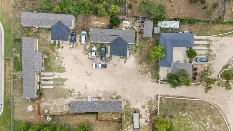 9231 Williamson Road Buda TX 78610