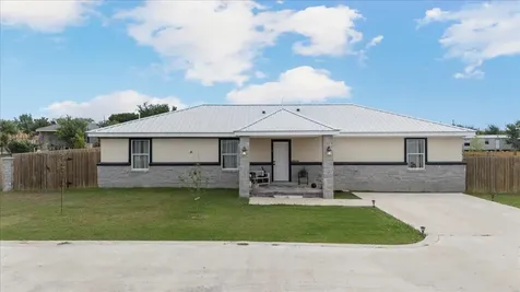9231 Williamson Road Buda TX 78610