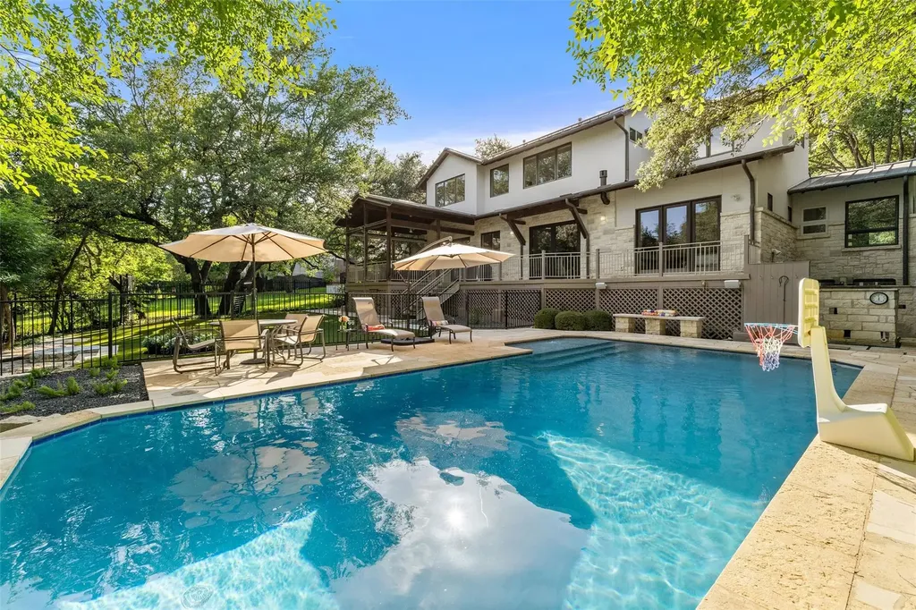 3413 Bunny Run Austin TX 78746