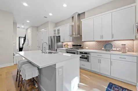 4323 Spicewood Springs Road Austin TX 78759