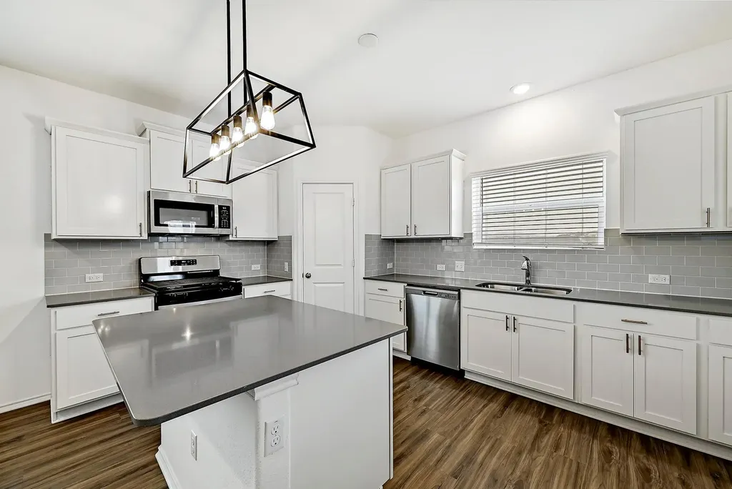 22809 Agave Grove Drive Lago Vista TX 78645